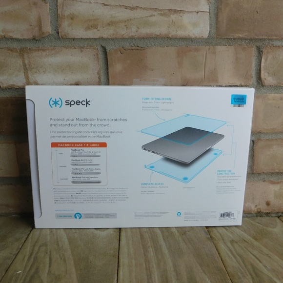 Speck Laptop Case for MacBook - Picture 2 of 6